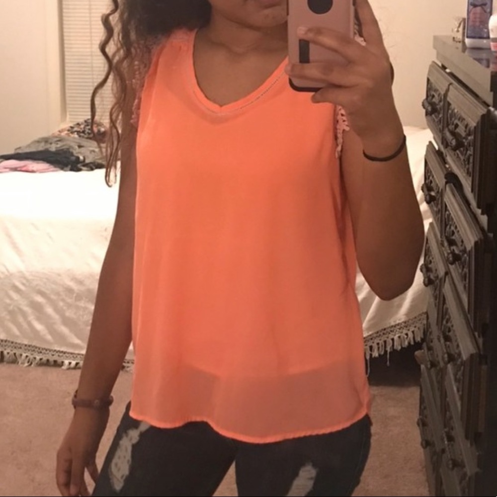 Cute blouse